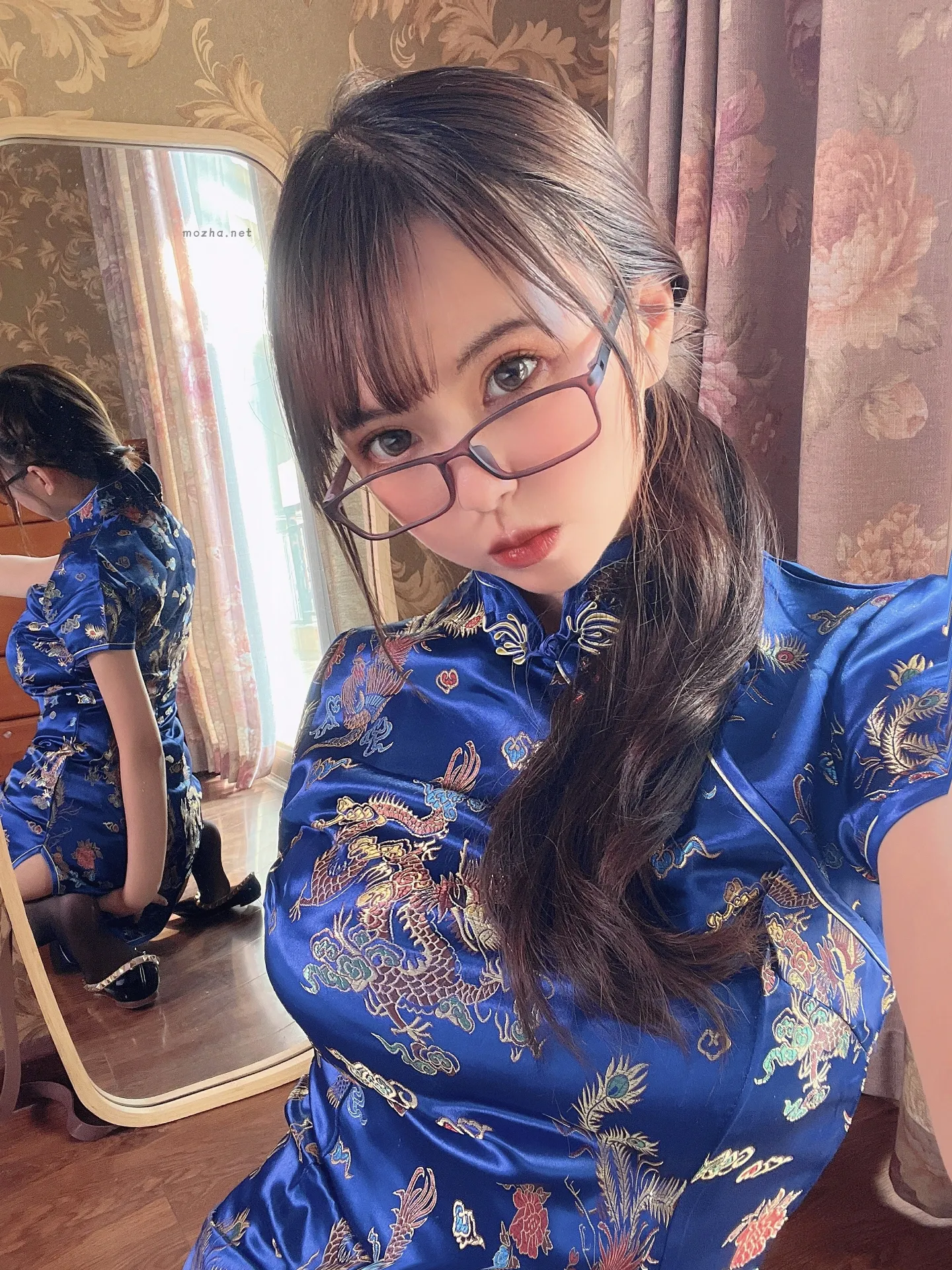 张思允 – （私拍）旗袍系列【20P】